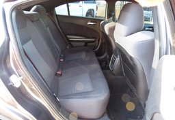 2019 Dodge Charger - Image 28