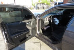 2019 Dodge Charger - Image 20