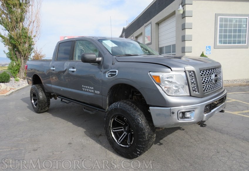 2017 Nissan Titan XD - Image 4