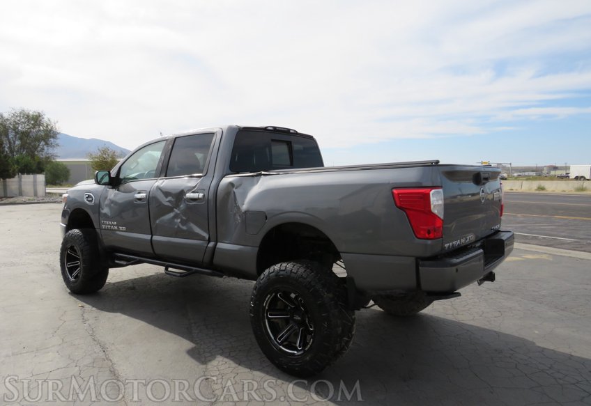 2017 Nissan Titan XD - Image 8