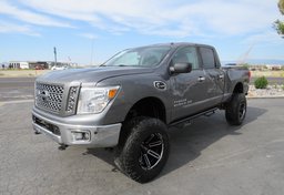 2017 Nissan Titan XD - Image 3