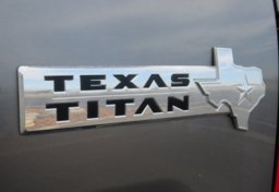 2017 Nissan Titan XD - Image 21