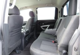 2017 Nissan Titan XD - Image 30