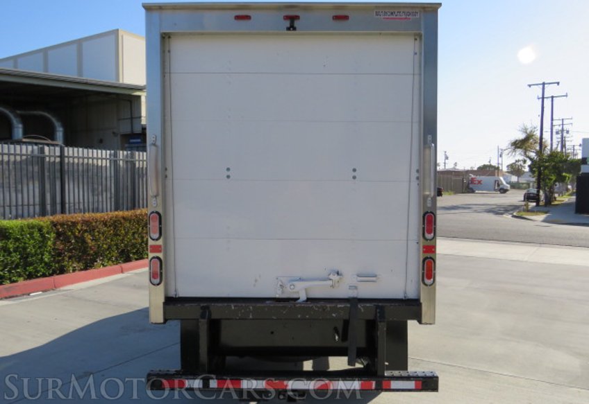 2019 Nissan Frontier - Image 12