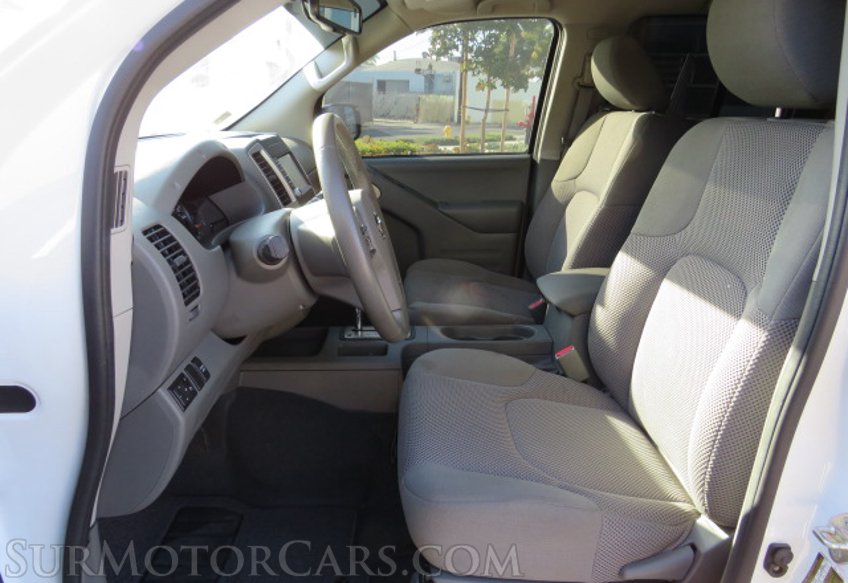 2019 Nissan Frontier - Image 28