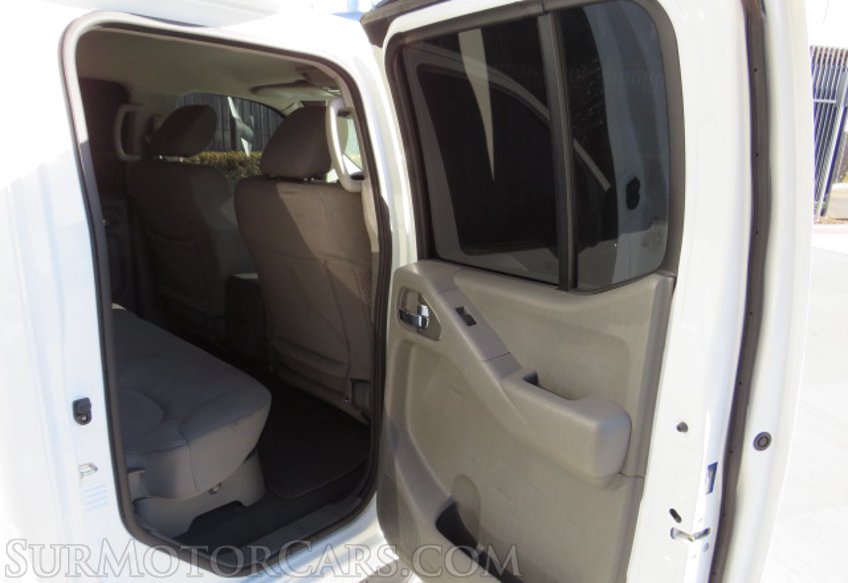 2019 Nissan Frontier - Image 31