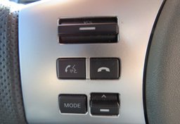 2019 Nissan Frontier - Image 38