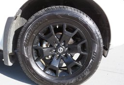 2019 Nissan Frontier - Image 22