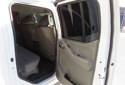 2019 Nissan Frontier - Image 31