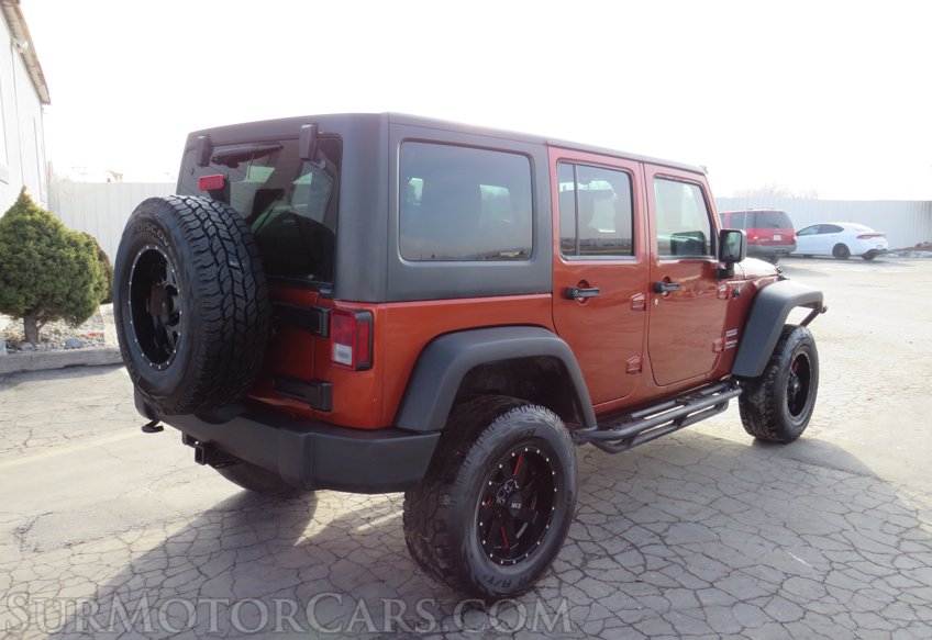 2014 Jeep Wrangler Unlimited - Image 5