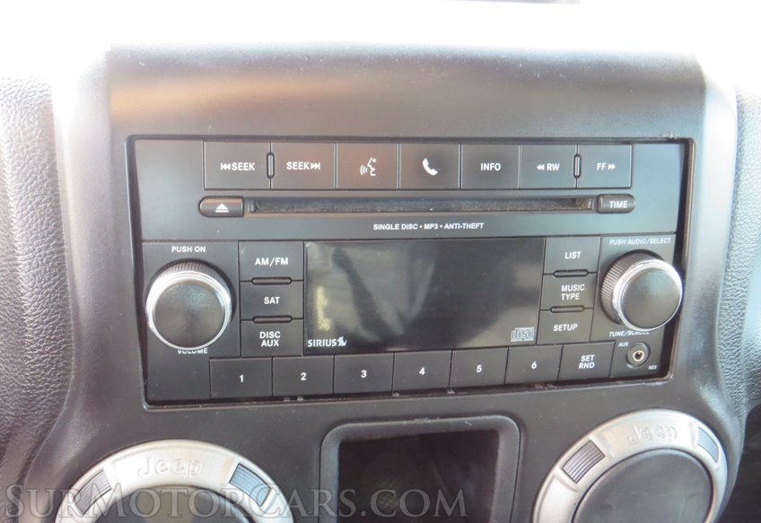 2014 Jeep Wrangler Unlimited - Image 39