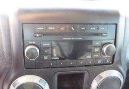 2014 Jeep Wrangler Unlimited - Image 39