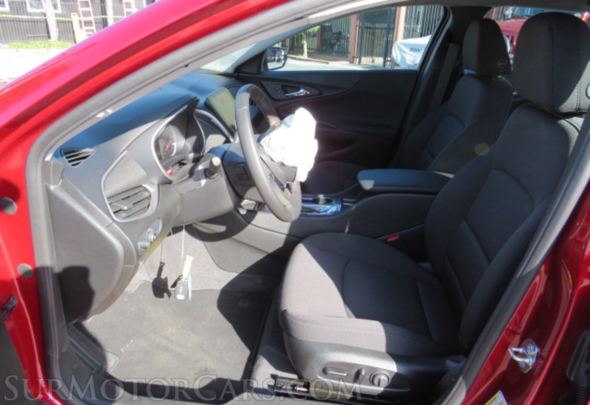 2021 Chevrolet Malibu - Image 27