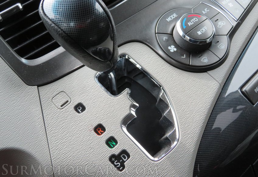 2014 Toyota Sienna - Image 42