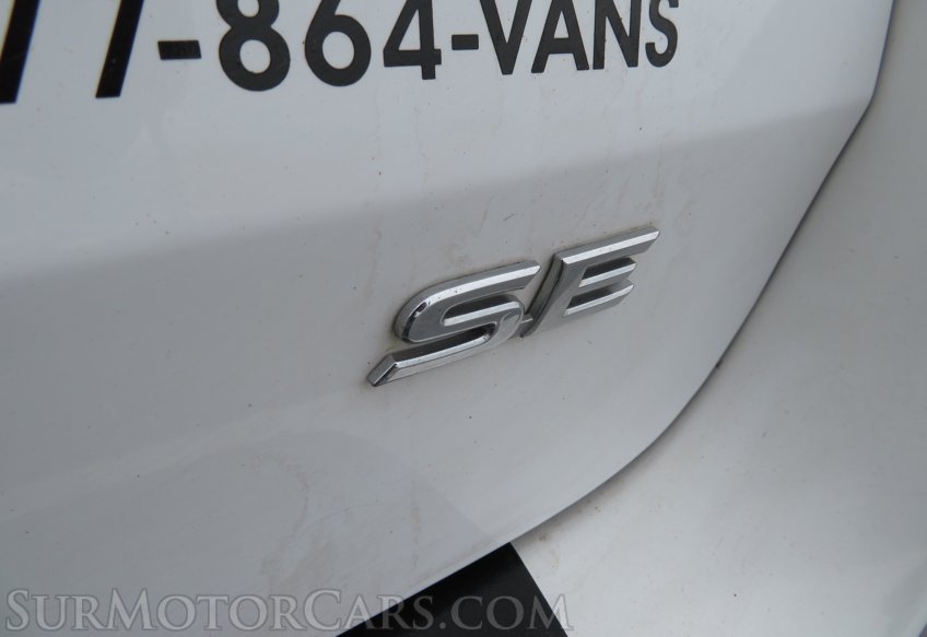 2014 Toyota Sienna - Image 18