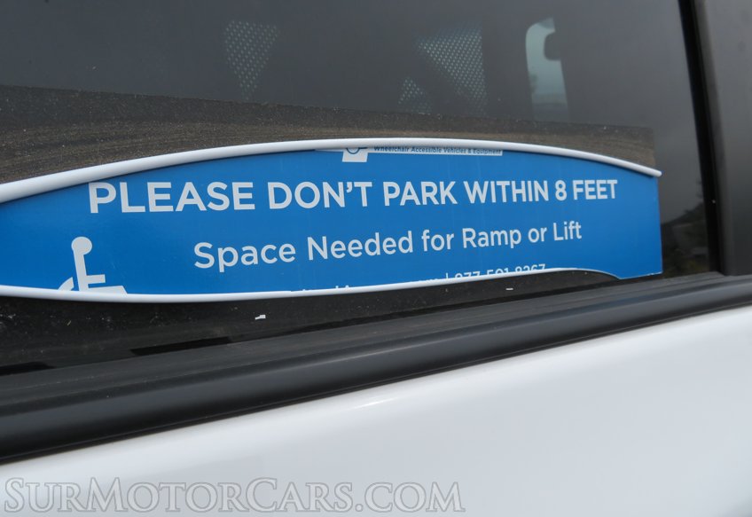 2014 Toyota Sienna - Image 67