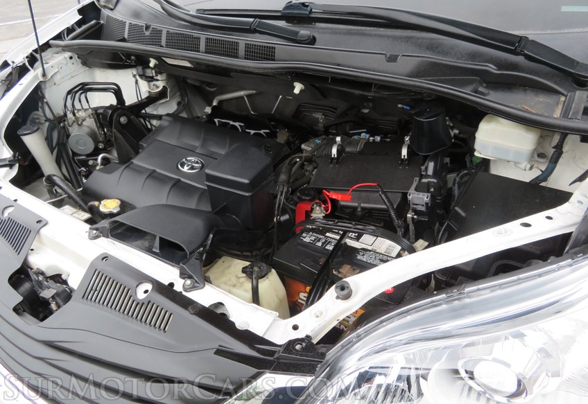 2014 Toyota Sienna - Image 63