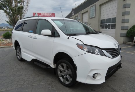 2014 Toyota Sienna