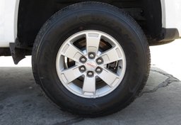 2018 GMC Canyon - Image 15