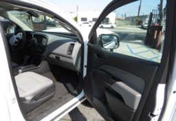 2018 GMC Canyon - Image 19