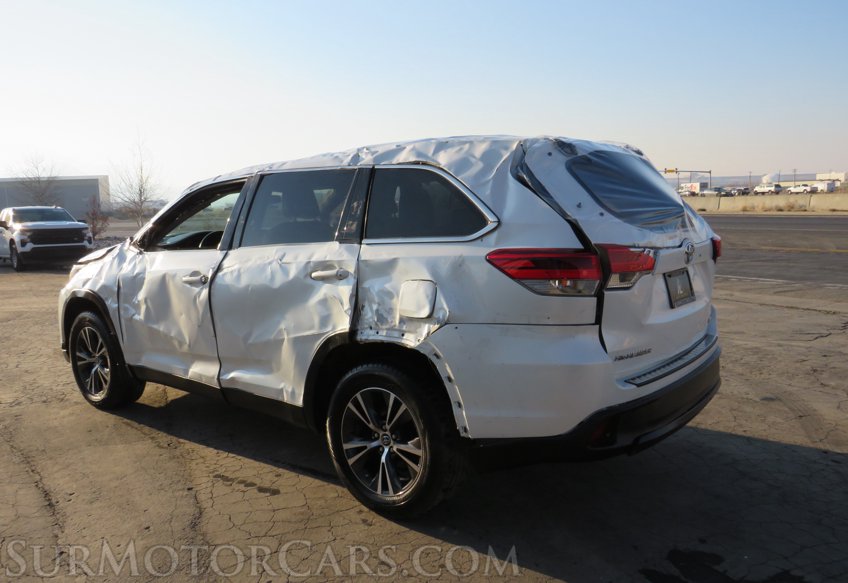 2019 Toyota Highlander - Image 6