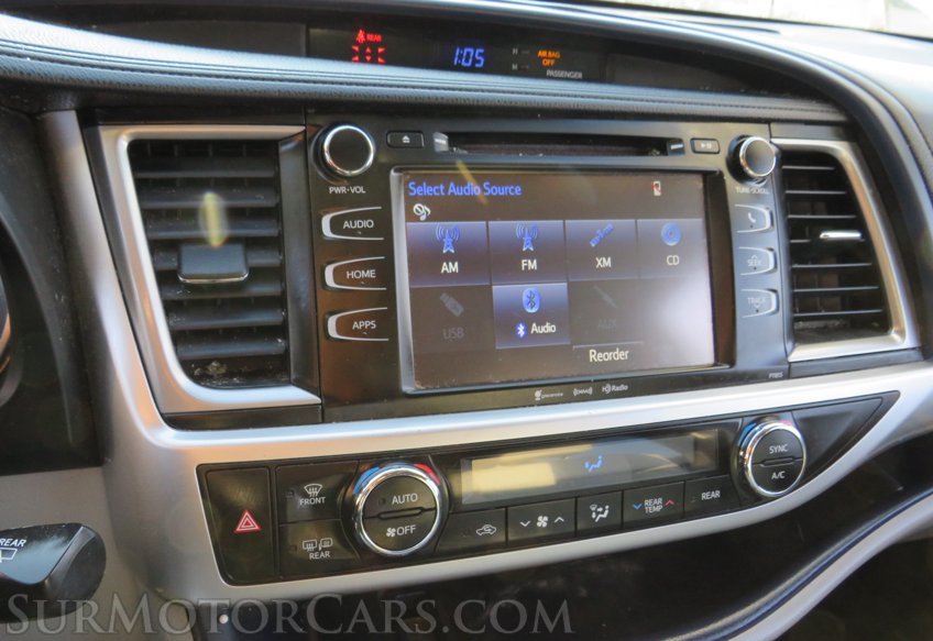 2019 Toyota Highlander - Image 25