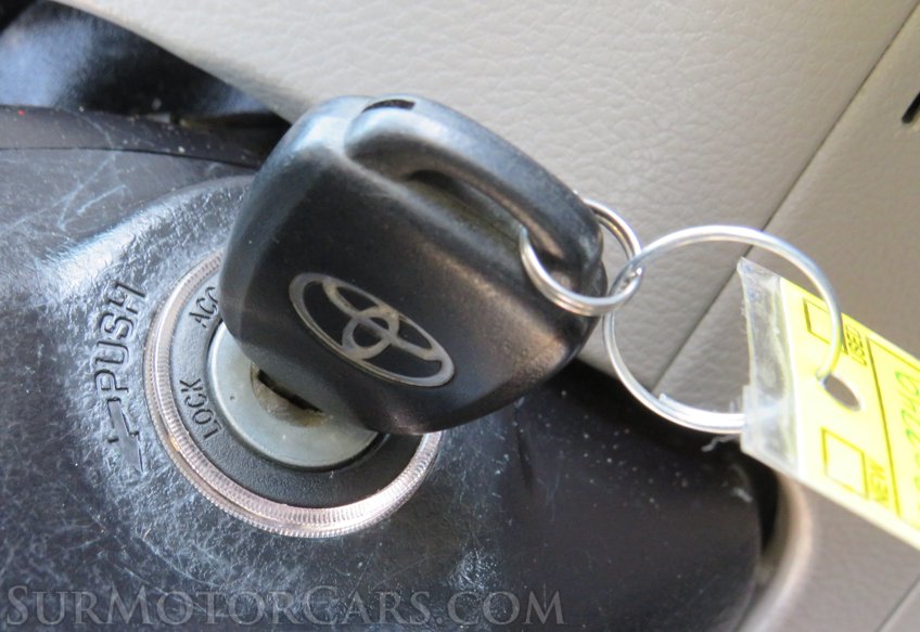 2019 Toyota Highlander - Image 29