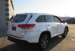 2019 Toyota Highlander - Image 5