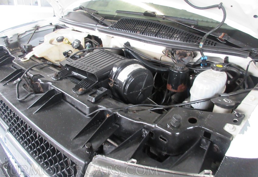 2003 Chevrolet Express Cargo Van 4X4 - Image 56