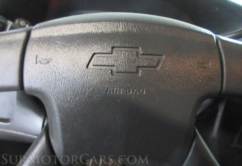 2003 Chevrolet Express Cargo Van 4X4 - Image 39