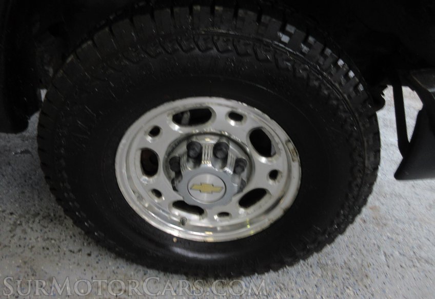 2003 Chevrolet Express Cargo Van 4X4 - Image 53