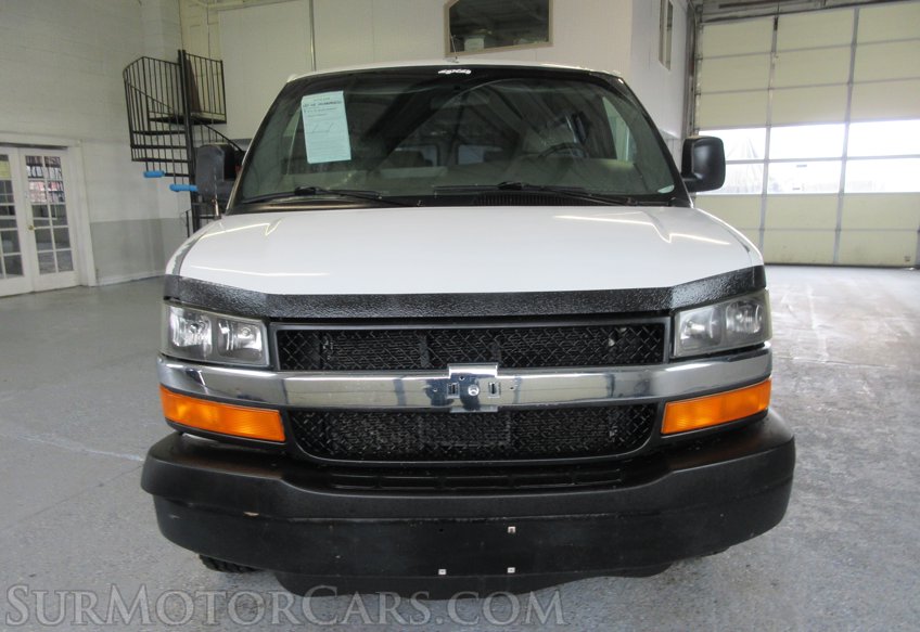 2003 Chevrolet Express Cargo Van 4X4 - Image 11
