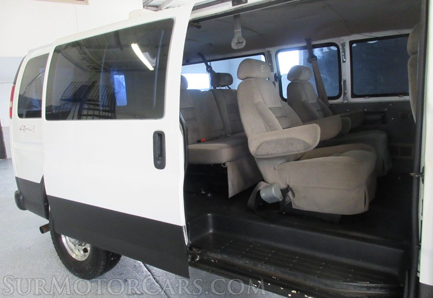 2003 Chevrolet Express Cargo Van 4X4 - Image 36