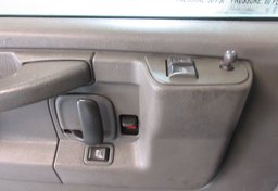 2003 Chevrolet Express Cargo Van 4X4 - Image 49