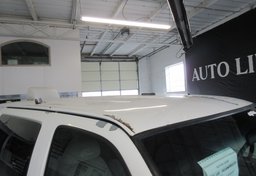 2003 Chevrolet Express Cargo Van 4X4 - Image 21