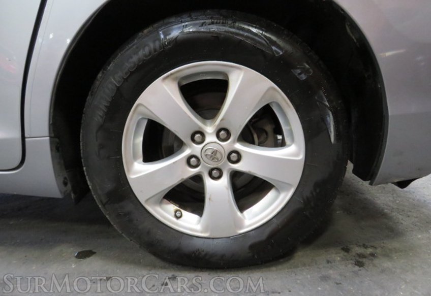 2017 Toyota Sienna - Image 15