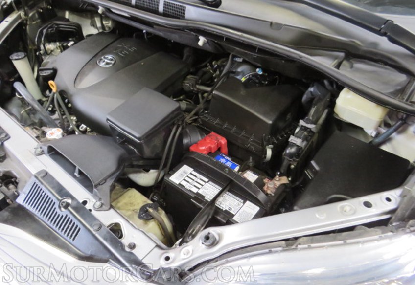 2017 Toyota Sienna - Image 47