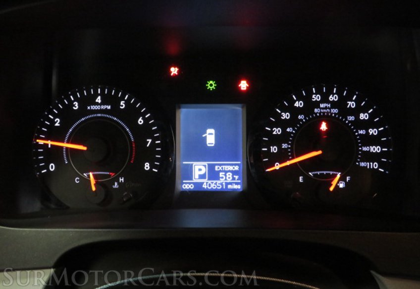 2017 Toyota Sienna - Image 31