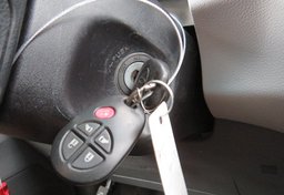 2017 Toyota Sienna - Image 36