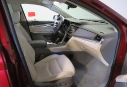 Thumbnail of 2017 Cadillac XT5