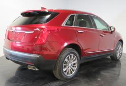 Thumbnail of 2017 Cadillac XT5
