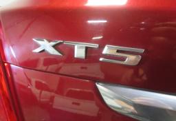 Thumbnail of 2017 Cadillac XT5