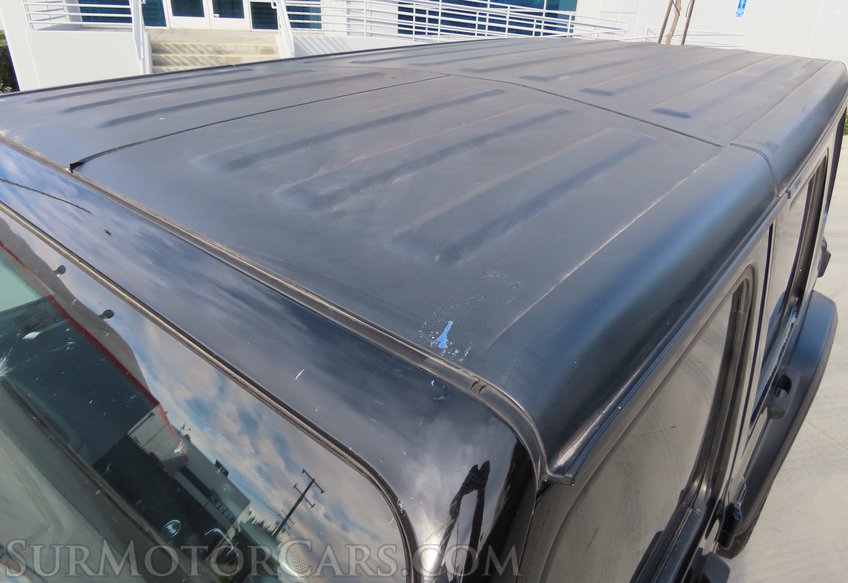 2020 Jeep Wrangler Sport - Image 15