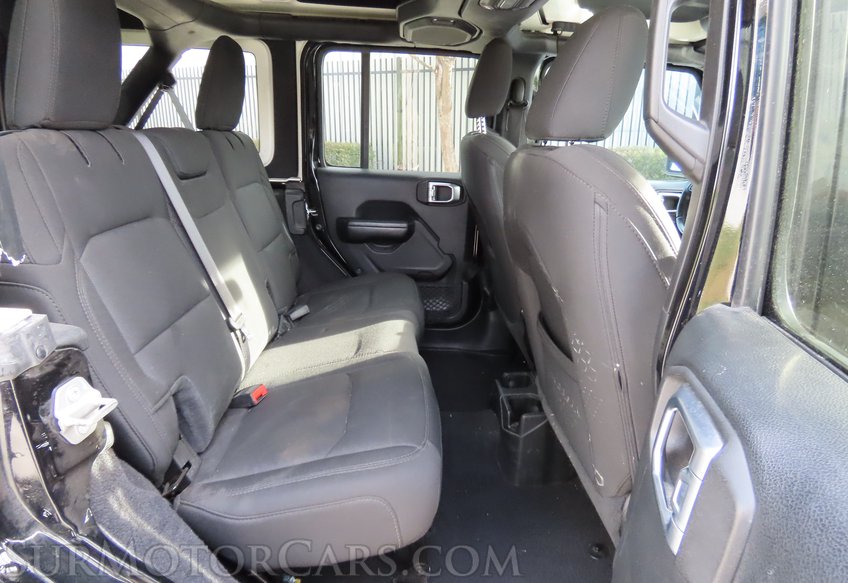 2020 Jeep Wrangler Sport - Image 25