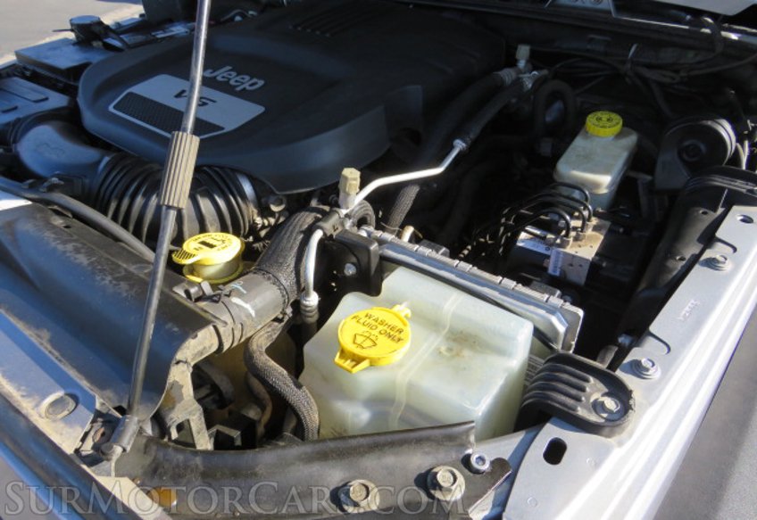 2015 Jeep Wrangler Unlimited - Image 42