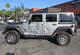 2015 Jeep Wrangler Unlimited - Image 6