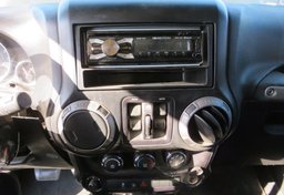 2015 Jeep Wrangler Unlimited - Image 31