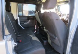 2015 Jeep Wrangler Unlimited - Image 27