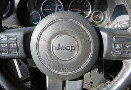 2015 Jeep Wrangler Unlimited - Image 35