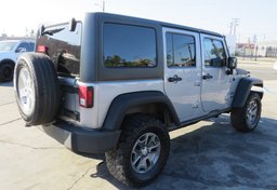 2015 Jeep Wrangler Unlimited - Image 9